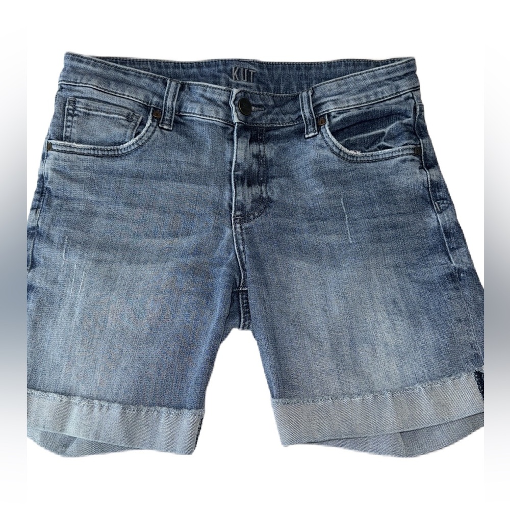 Kut from the Kloth Boyfriend Shorts Med/Light Wash Denim/Jean distressed SZ 6